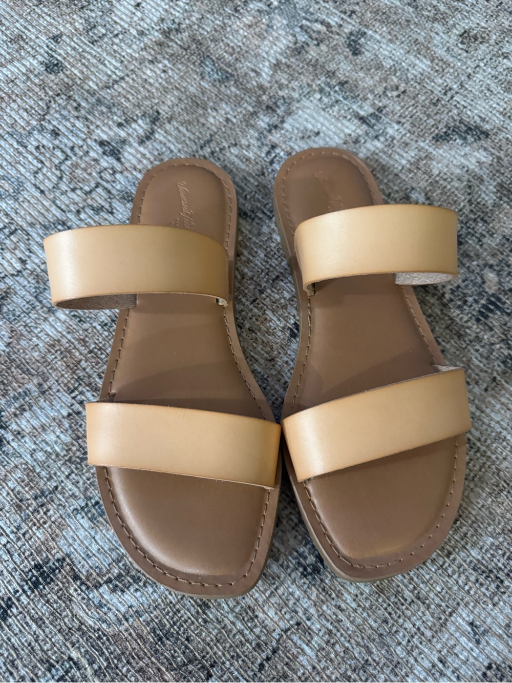 Universal Thread Tan Double-Band Slide Sandals